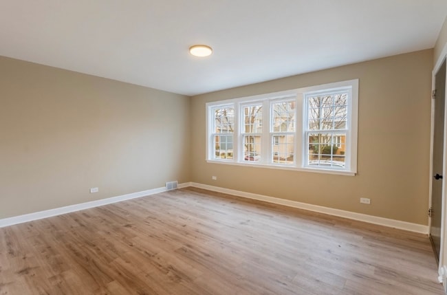 Photo - 3007 Euclid Ave Unidad 1