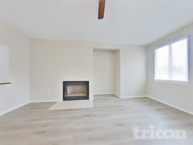 Photo - 733 Pino Ave