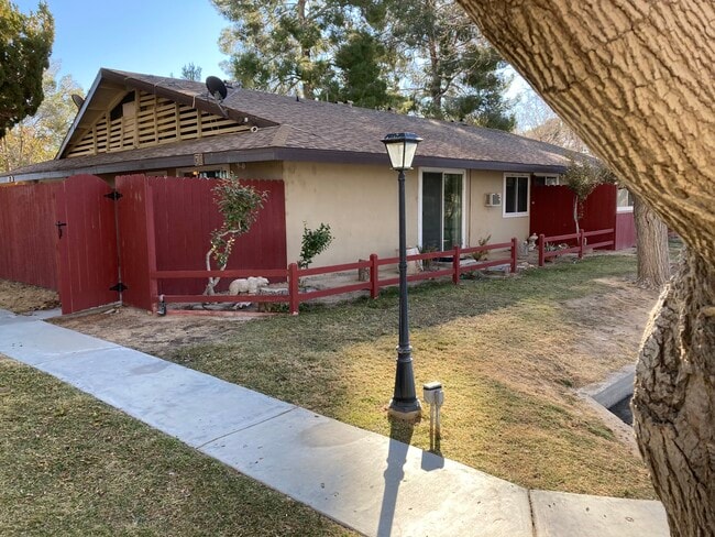 Photo - 21325 Lake Shore Dr Unit 31