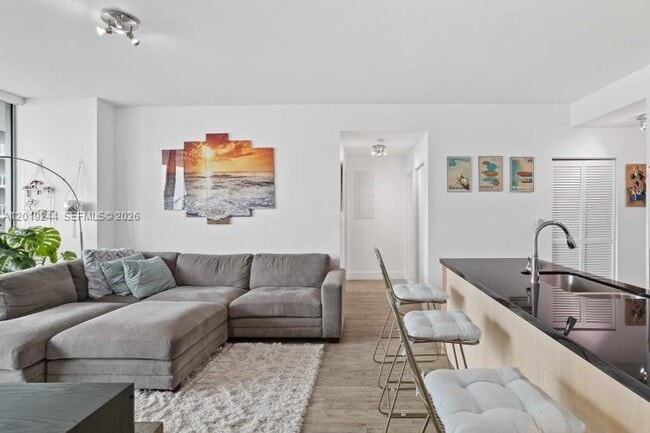 Photo - 79 SW 12th St Unit 3110-S