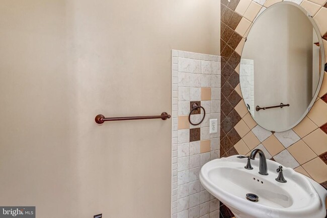 Photo - 2594 Sylvan Moor Ln