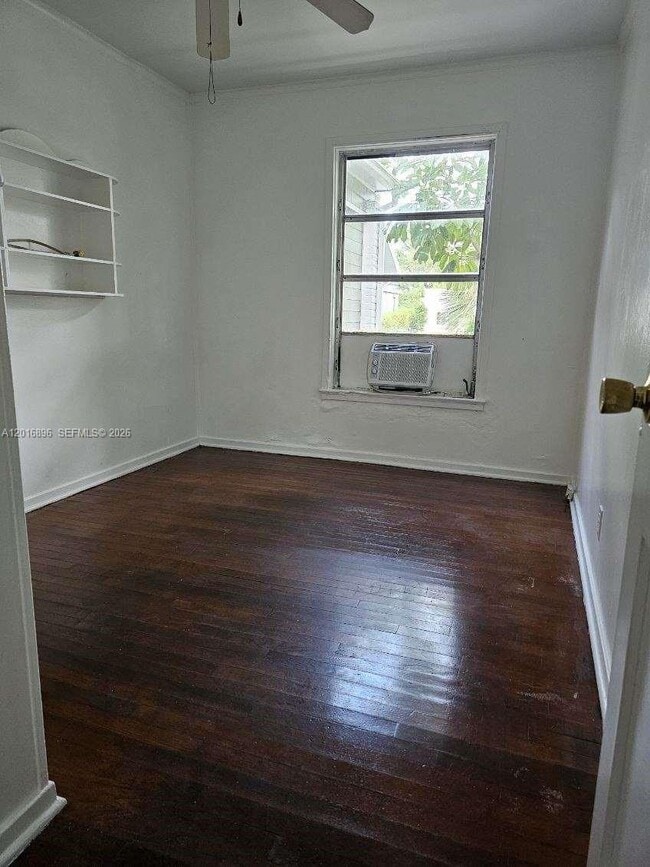 Photo - 1217 N D St