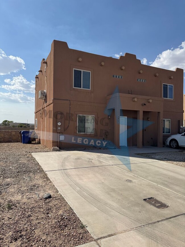 Like NEW! Location & Quality! - Like NEW! Location & Quality! House