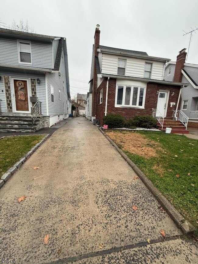 Photo - 137 N 17th St