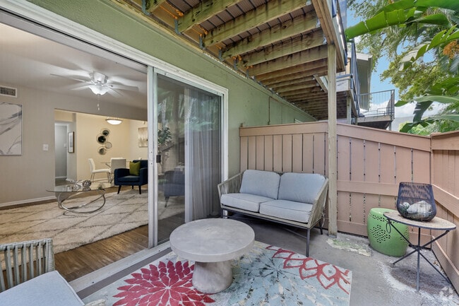 The Ansley - 1BR, 1BA - 889SF - Patio