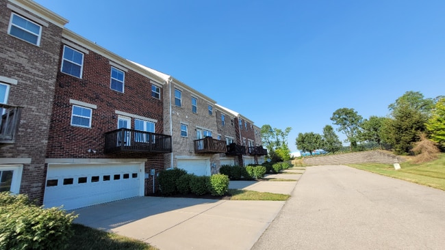 Photo - 9615 Union Park