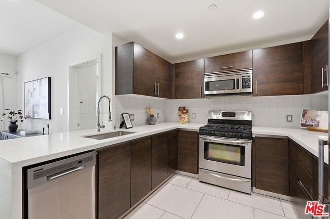 1700 Sawtelle Blvd