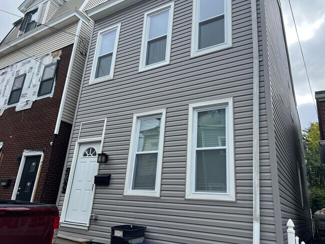Lawrensville - House - Lawrensville - House
