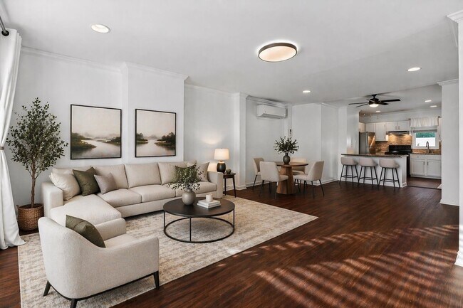 Building Photo - 104 McAdoo Ave