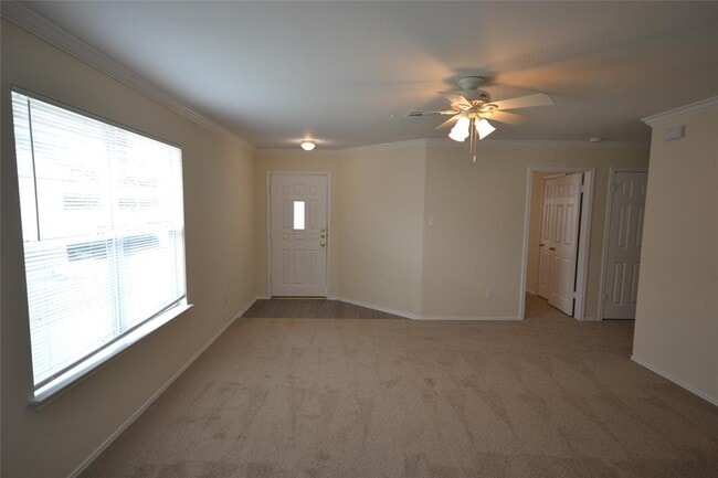 Photo - 411 Golden Gate Dr