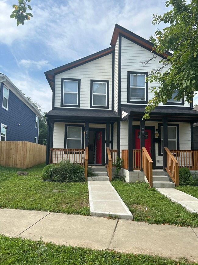 Building Photo - 2013 Southeastern Ave