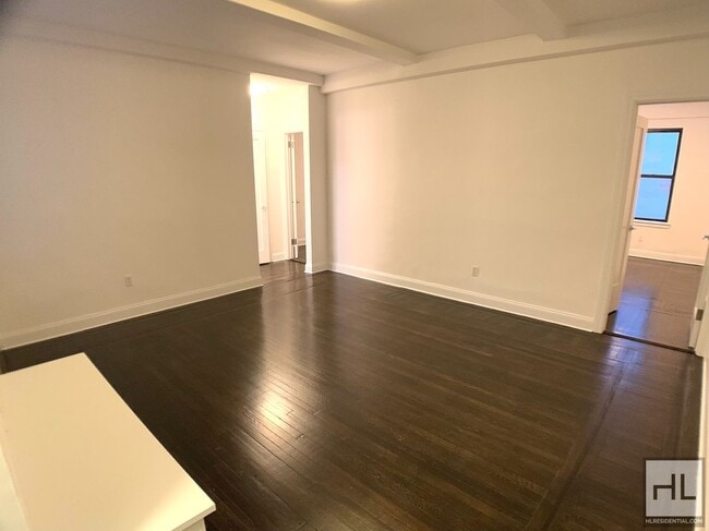 Building Photo - WEST 55 STREET Unit 8D