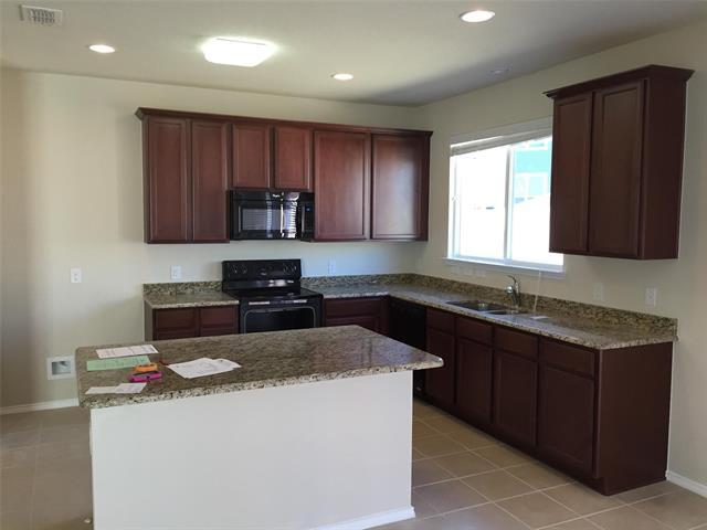 Photo - 2205 Arrowhead Dr