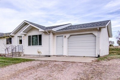 Photo - 600 Steven Ave Townhome