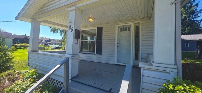 Photo - 96 Parkway St