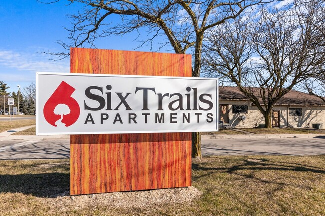 Building Photo - Six Trails Apartments - Saline, MI