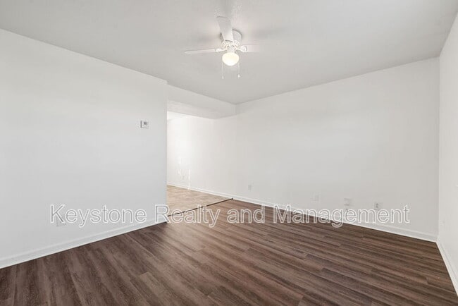 Photo - 1375 Thompsonville Ln