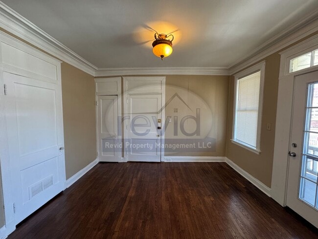 1353 Vance Ave