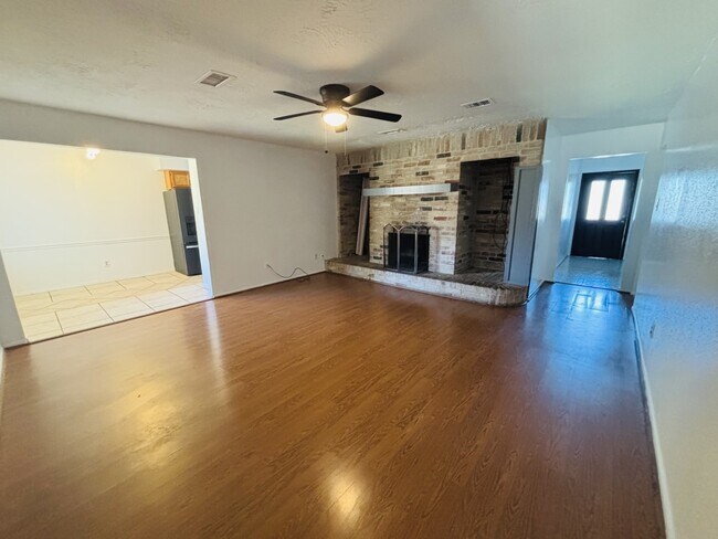 Photo - 9515 Water Park Ct Casa