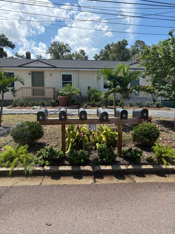 Building Photo - 811 Lotus Path