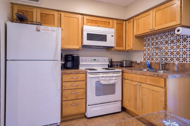 Photo - 1125 E Hedrick Dr Unit 1123