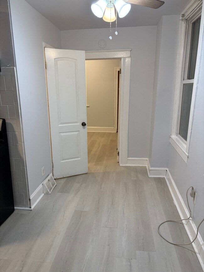 Photo - 2018 S 70th St Unidad 1
