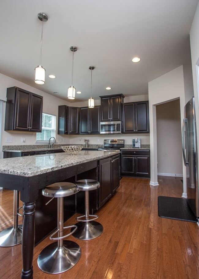 Photo - 7419 Wicks Rd Williamsburg VA 23188