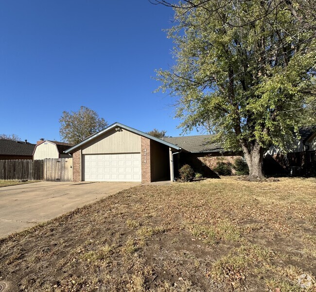 Building Photo - 4214 Rose Tree Ln Rental