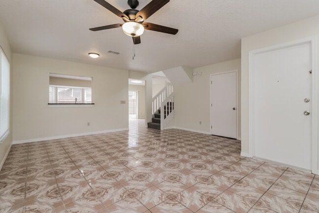 Photo - 9474 Chandon Dr