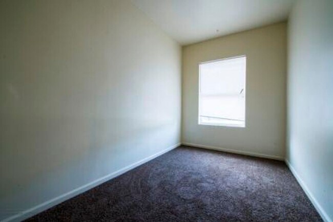 Photo - 327-29 S Central Park Chicago, IL 60624