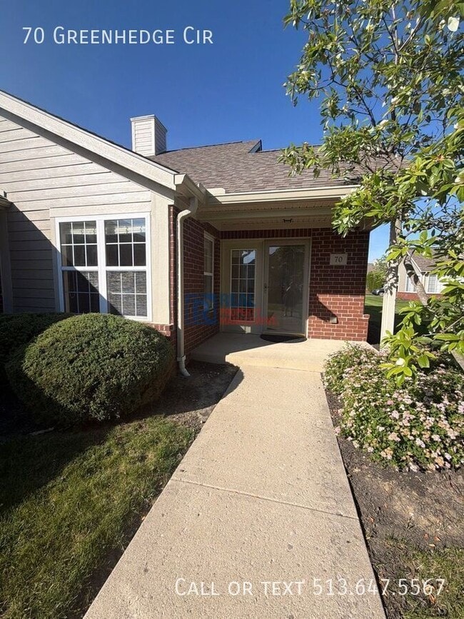 Photo - 70 Greenhedge Cir