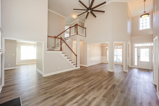 Photo - 106 Fairway Dr