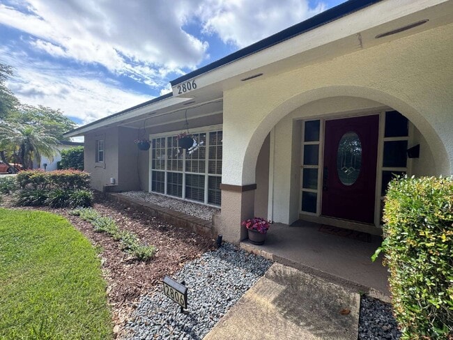 Photo - 2806 Summerfield Rd