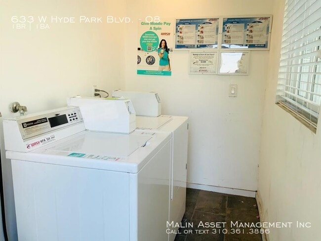 629-633 W Hyde Park Blvd