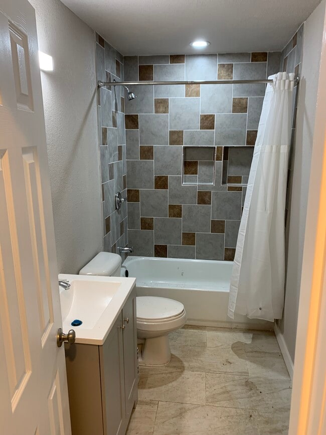 Photo - 3810 Monty Dr