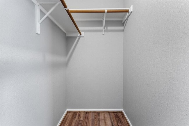 Photo - 184 Atlantis