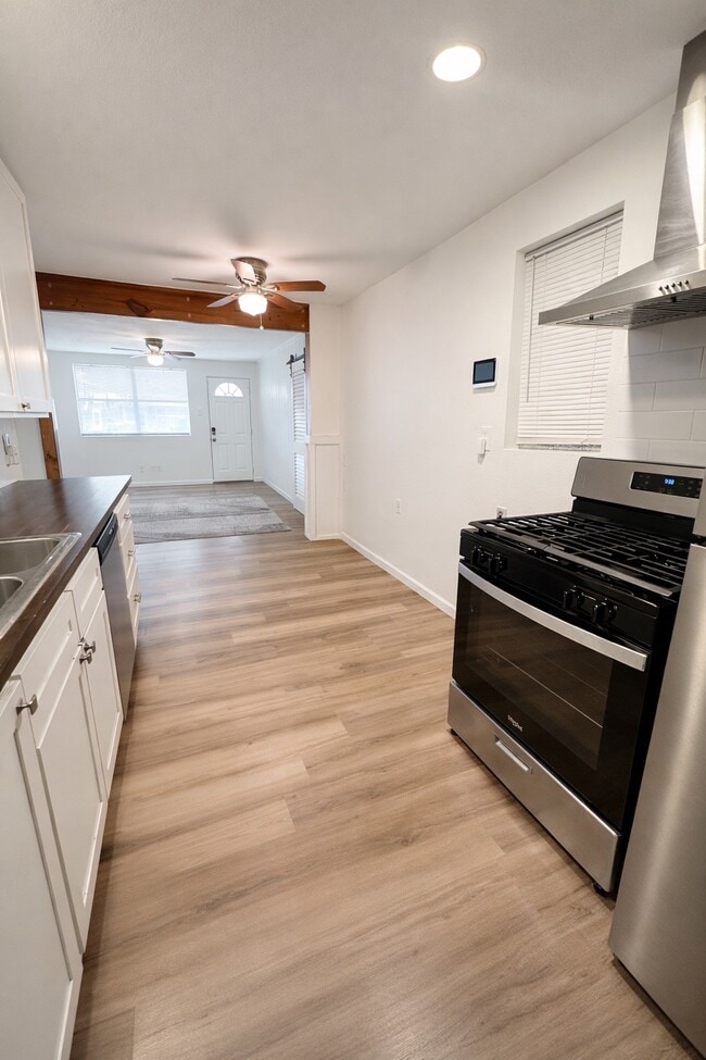 Photo - 117 Sylvia St