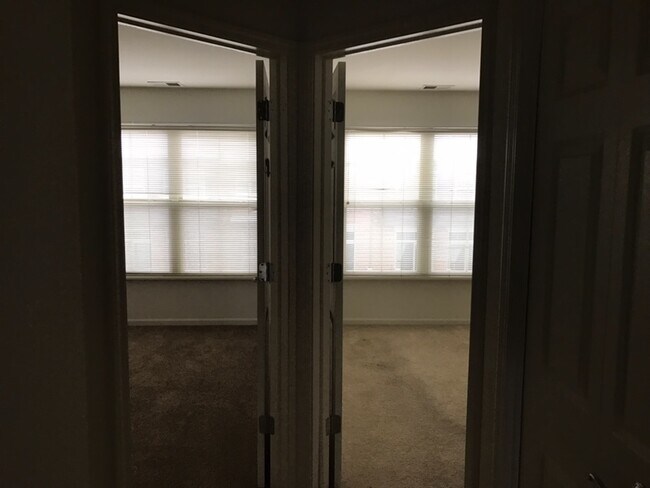 717 Keystone Ln