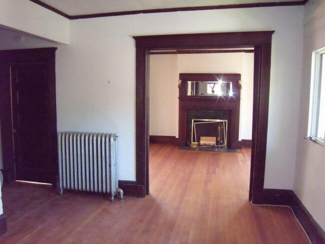 Photo - 79 College Ave Unidad #2