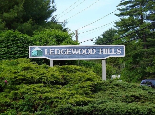 Photo - 12 Ledgewood Hills Dr Unit 105