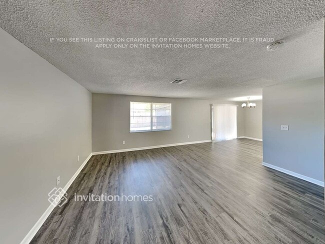 Photo - 7002 Almendariz Way