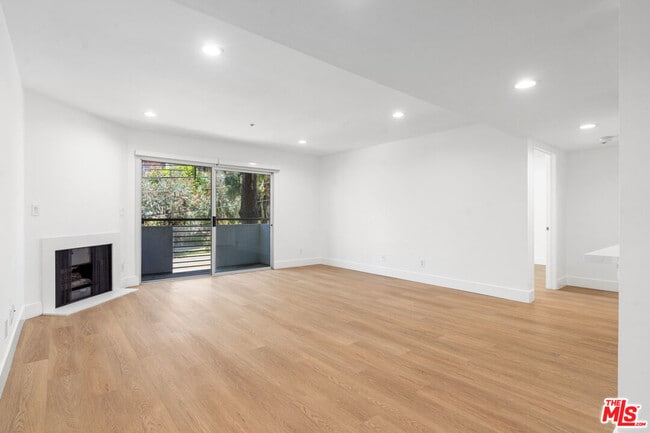 Photo - 16100 Sunset Blvd Unit 201