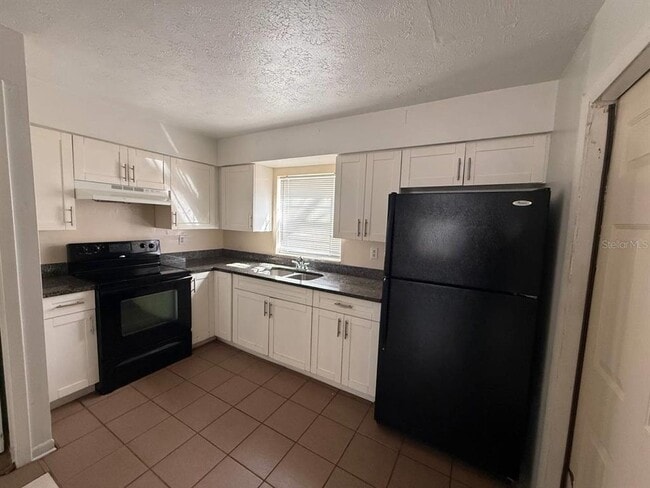 Photo - 8505 N Tampa St