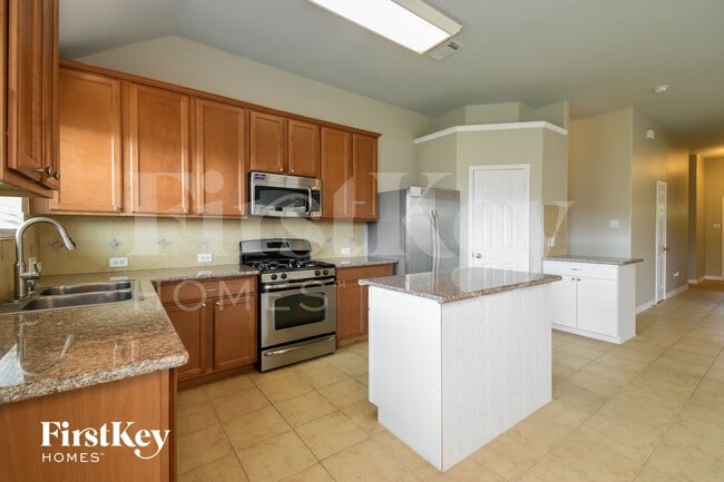 Photo - 4814 Emerald Bay Cir