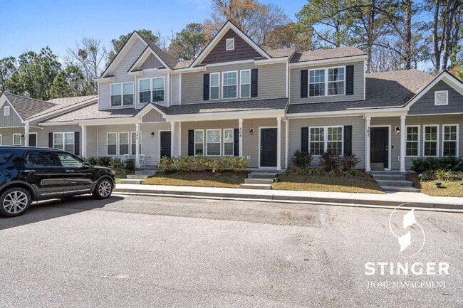 Photo - 204 Admiration Ave