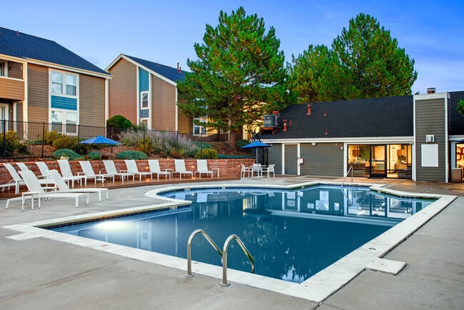 Make every day feel like a resort day with exclusive amenities. - Avens Point