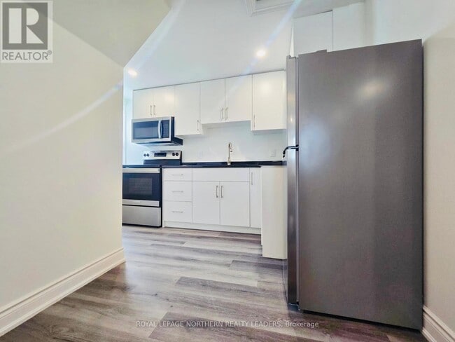 Photo - 177 Lakeshore Rd Unit 12