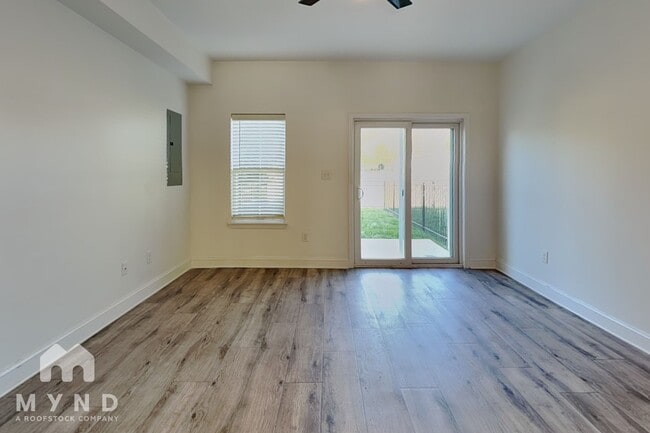 Photo - 2408 Eagle Creek Ct