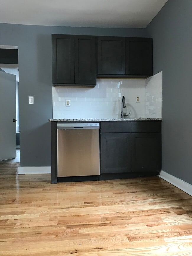 378 Orchard St Unit 2nd Fl