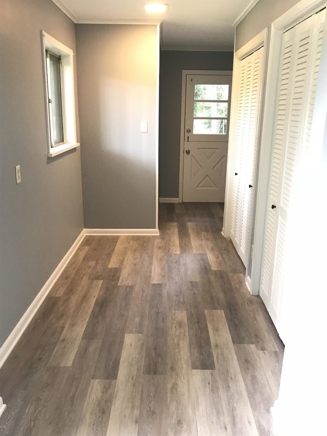 Photo - 408 Barber Dr